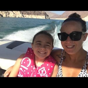 Meet your Posher, Victoria